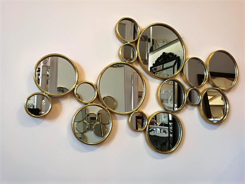 10 inspirujących sposobów na dekorację lustra w przedpokoju