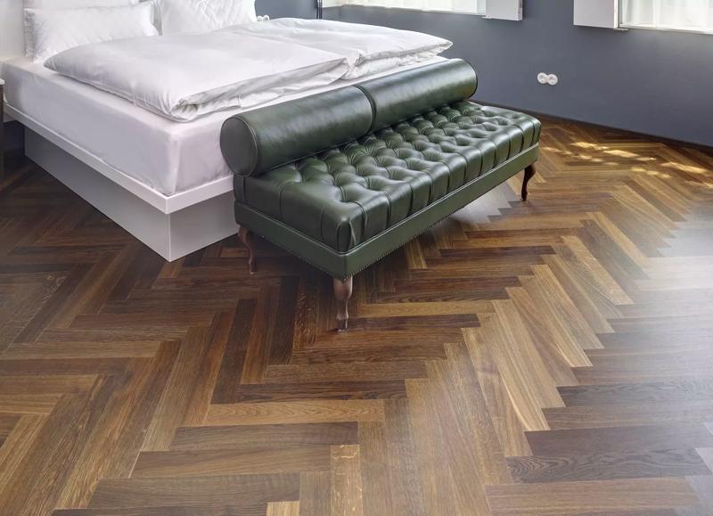 Profesjonalne środki do renowacji podłóg