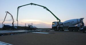 Ile tak naprawdę zapłacisz za m3 betonu z gruszki? Ukryte koszty, które musisz znać