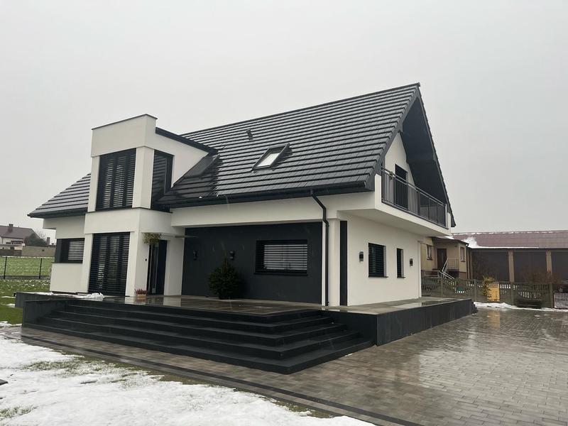 Okno horyzontalne w kuchni