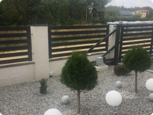 Stylowe daszki z blachy na murki – jak zadbać o estetykę i ochronę ogrodzenia