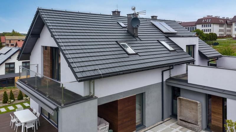 Porównanie materiałów dachowych