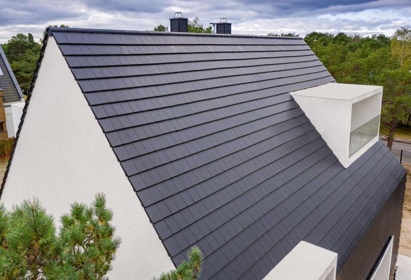 Dachówka ceramiczna Domino – eleganckie i trwałe rozwiązanie na długie lata